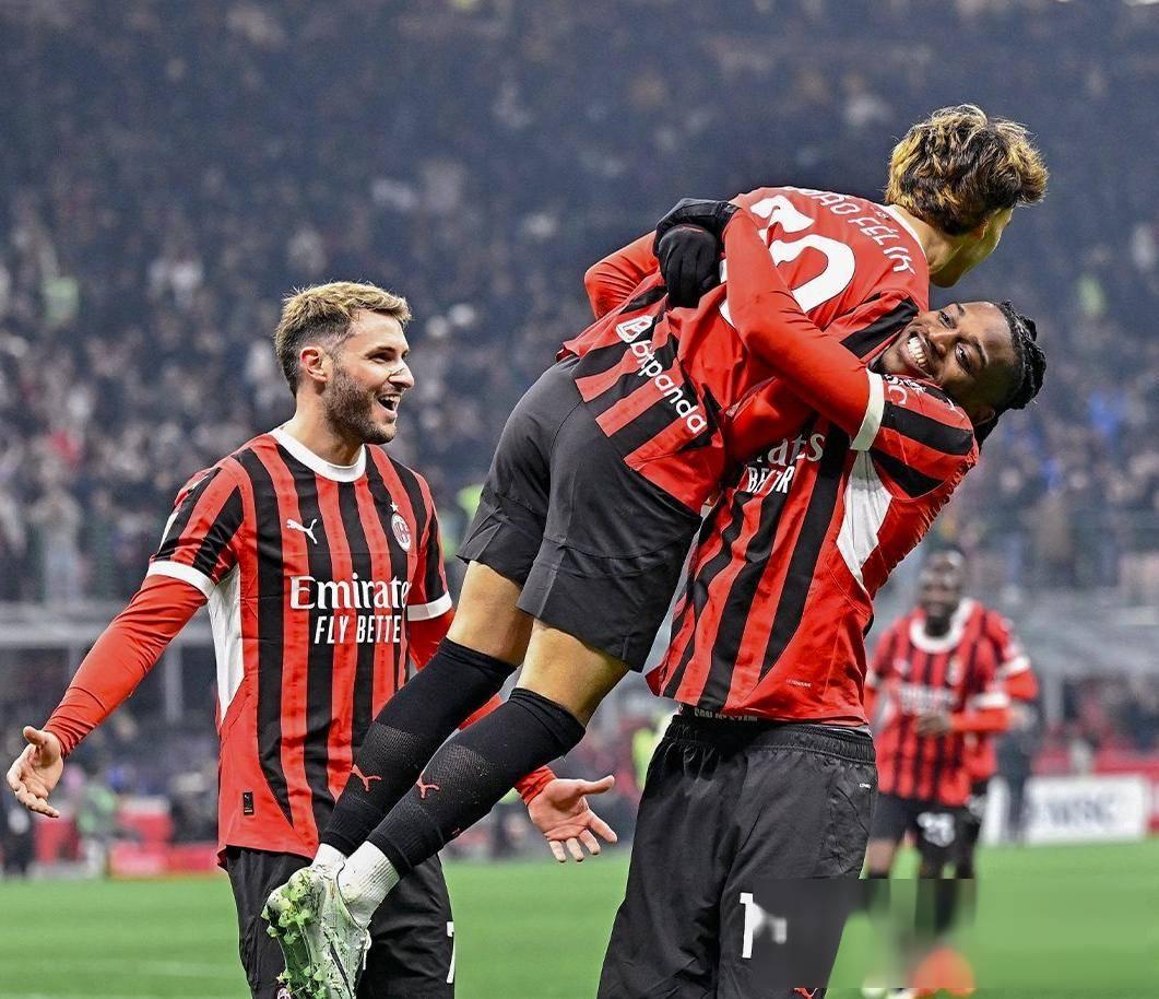 冲刺阶段意甲传出新动向,罗马豪取连胜,管理层表态——赛场秩序良好,赛程密集仍需轮换的简单介绍 冲刺阶段意甲传出新动向,罗马豪取连胜,管理层表态——赛场秩序良好,赛程密集仍需轮换的简单介绍